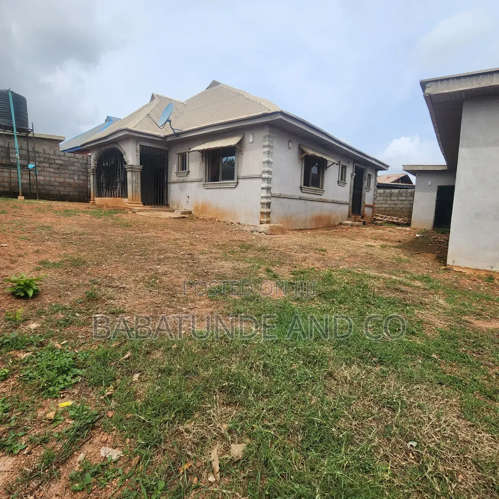 Furnished 3bdrm Bungalow in Ibadan for sale