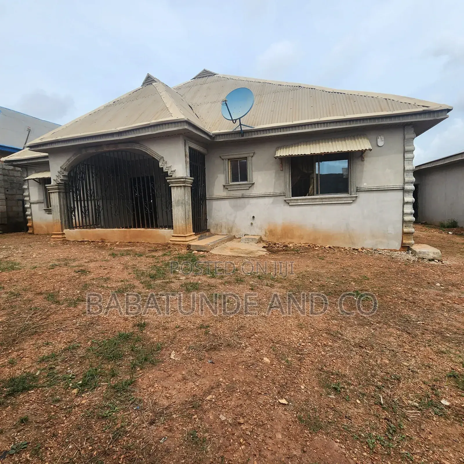 Furnished 3bdrm Bungalow in Ibadan for sale