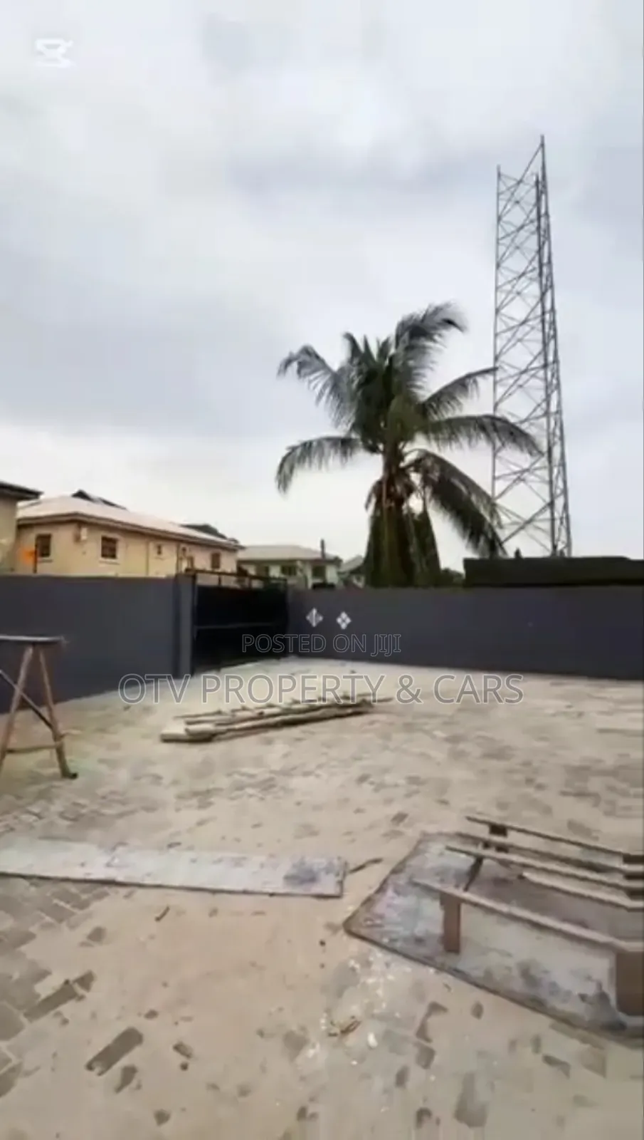 12 Units of 1 Bedroom Apartment With en-Suite Bedroom