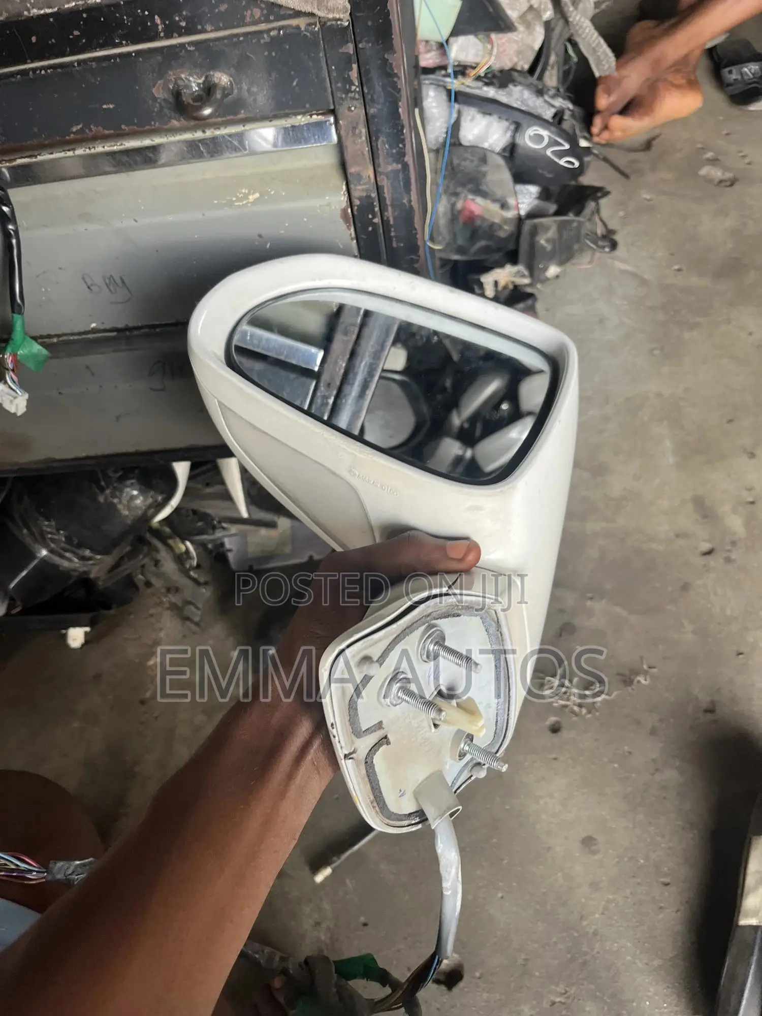 Side Mirror Rx 350 2010 Left Side Available Now