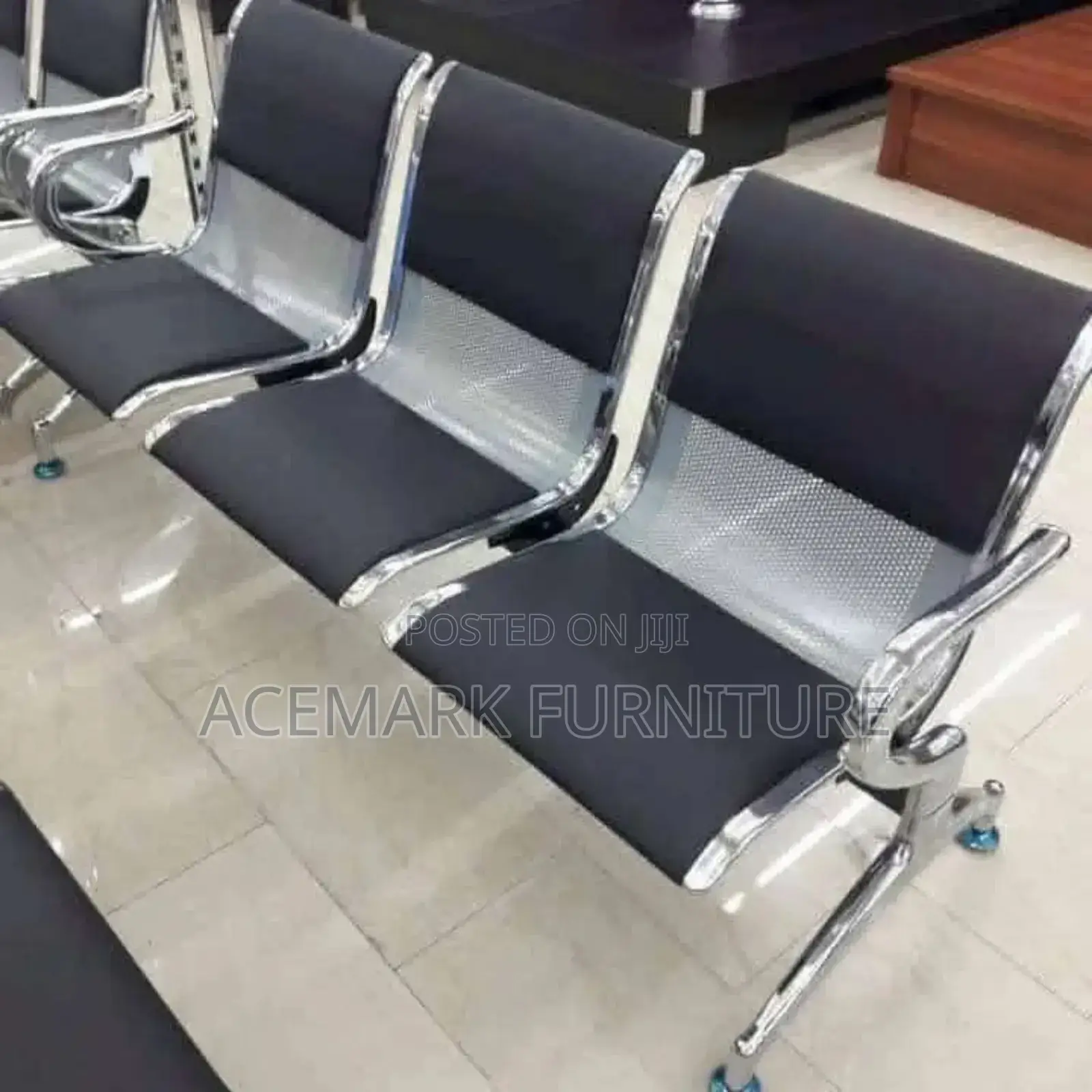3in1 Visitor's Chair With Foam Pad