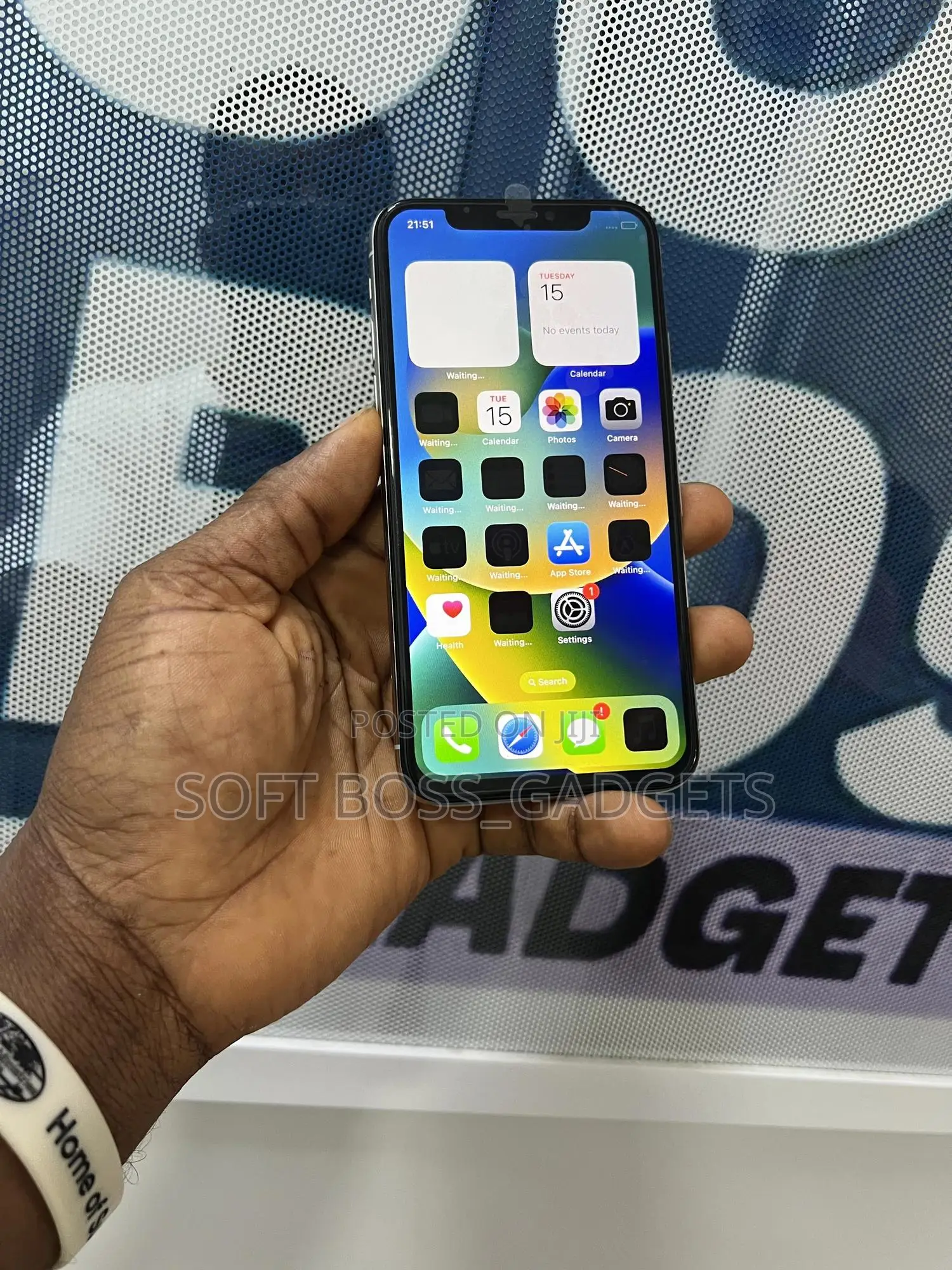 Apple iPhone X 64 GB White