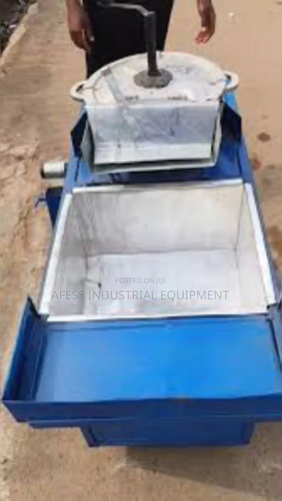 Commercial Local Popcorn Machine
