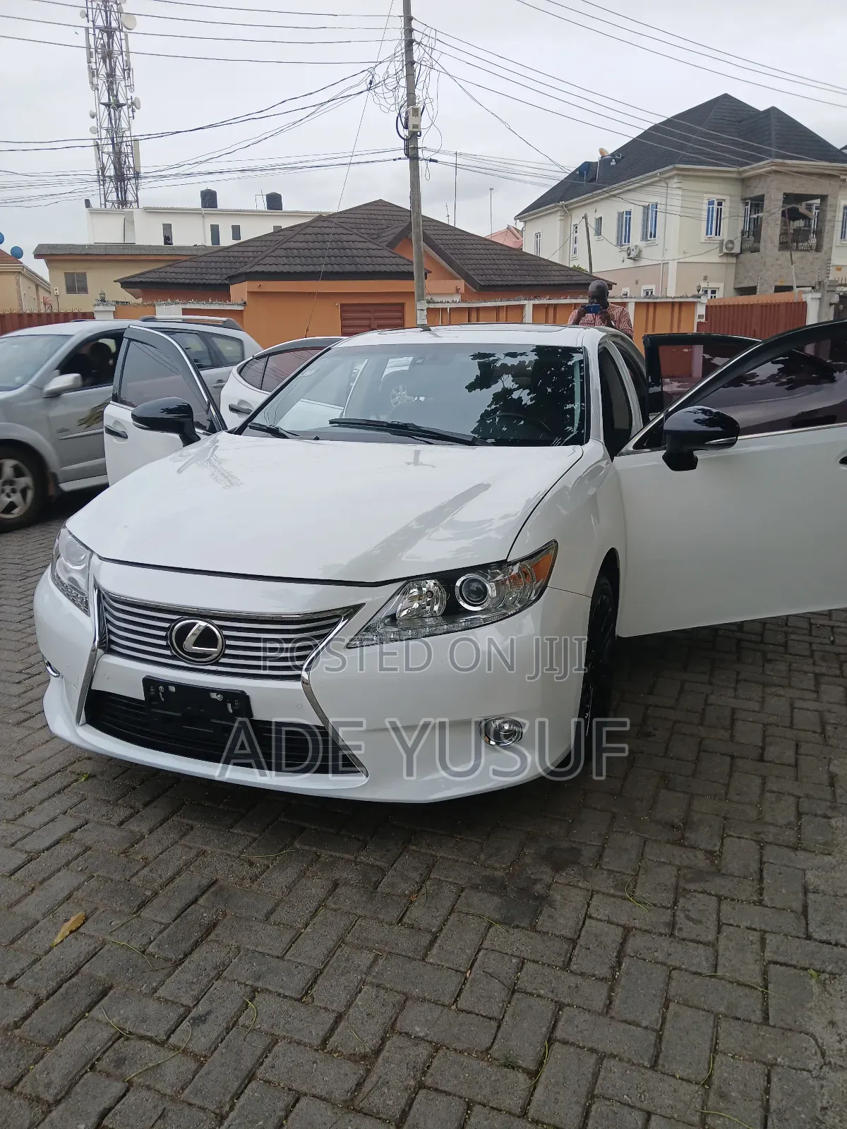 Lexus ES 350 FWD 2014 White