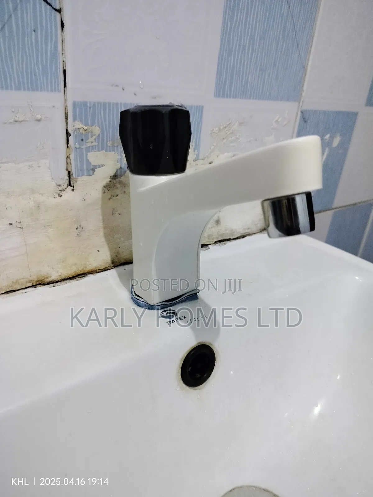 High Pressure Long Neck PVC Basin Sink Tap (Plastic).