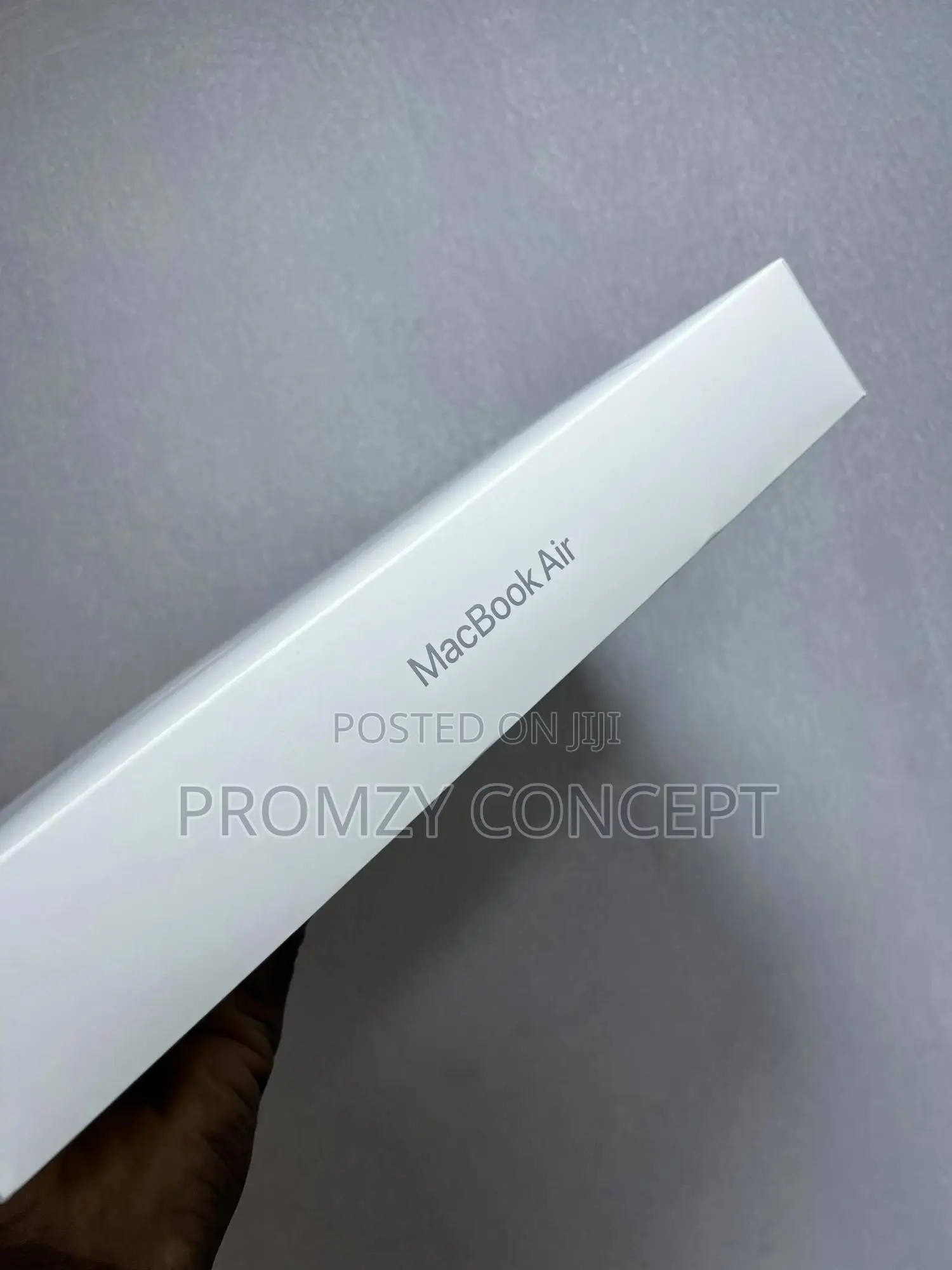 New Laptop Apple MacBook Air 16GB Apple M4 SSD 512GB