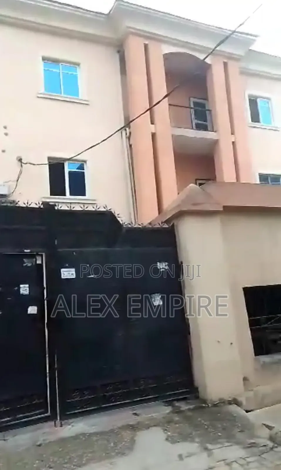 2bdrm Block of Flats in Ago Palace for sale