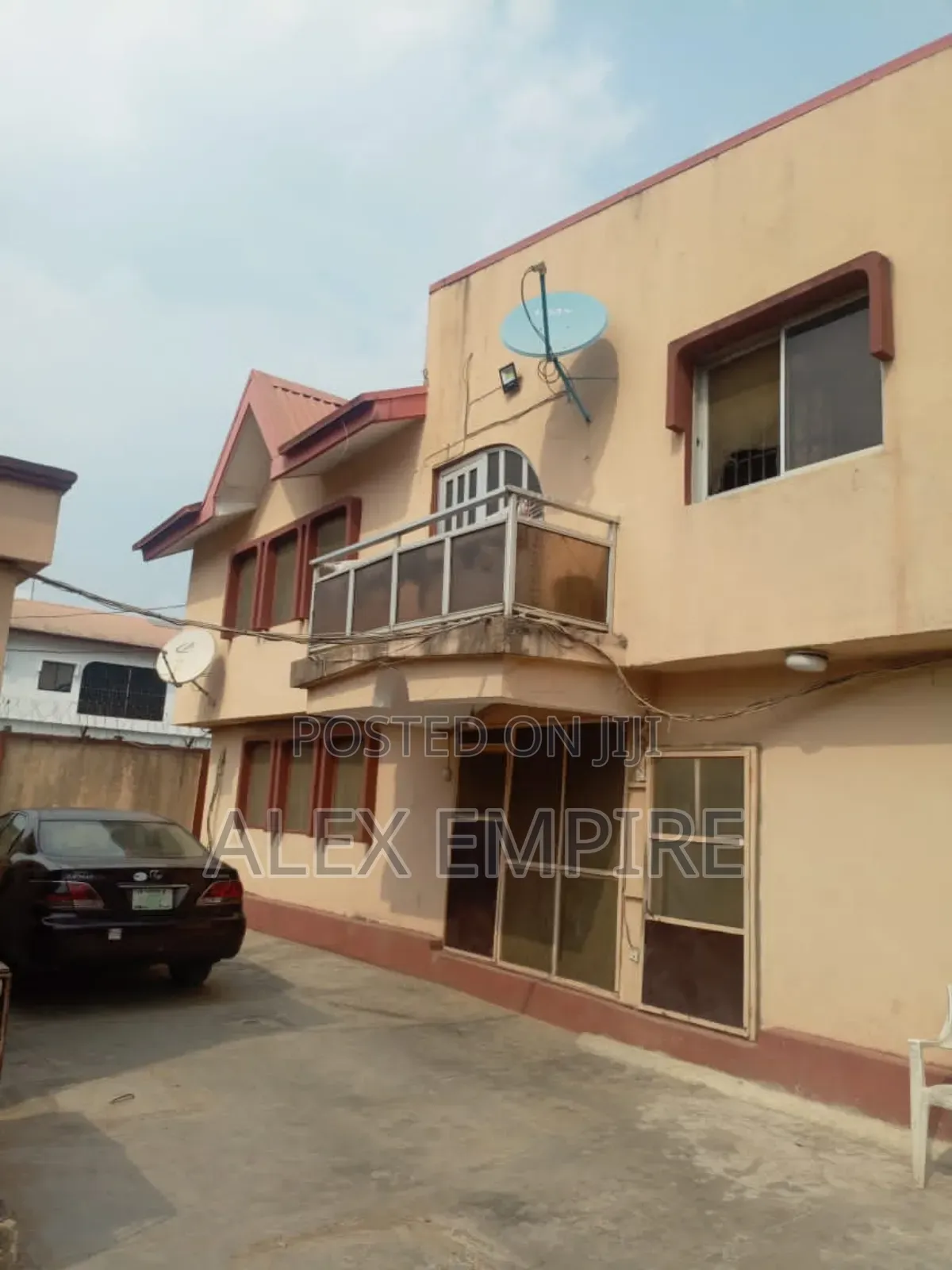 2bdrm Block of Flats in Ago Palace for sale