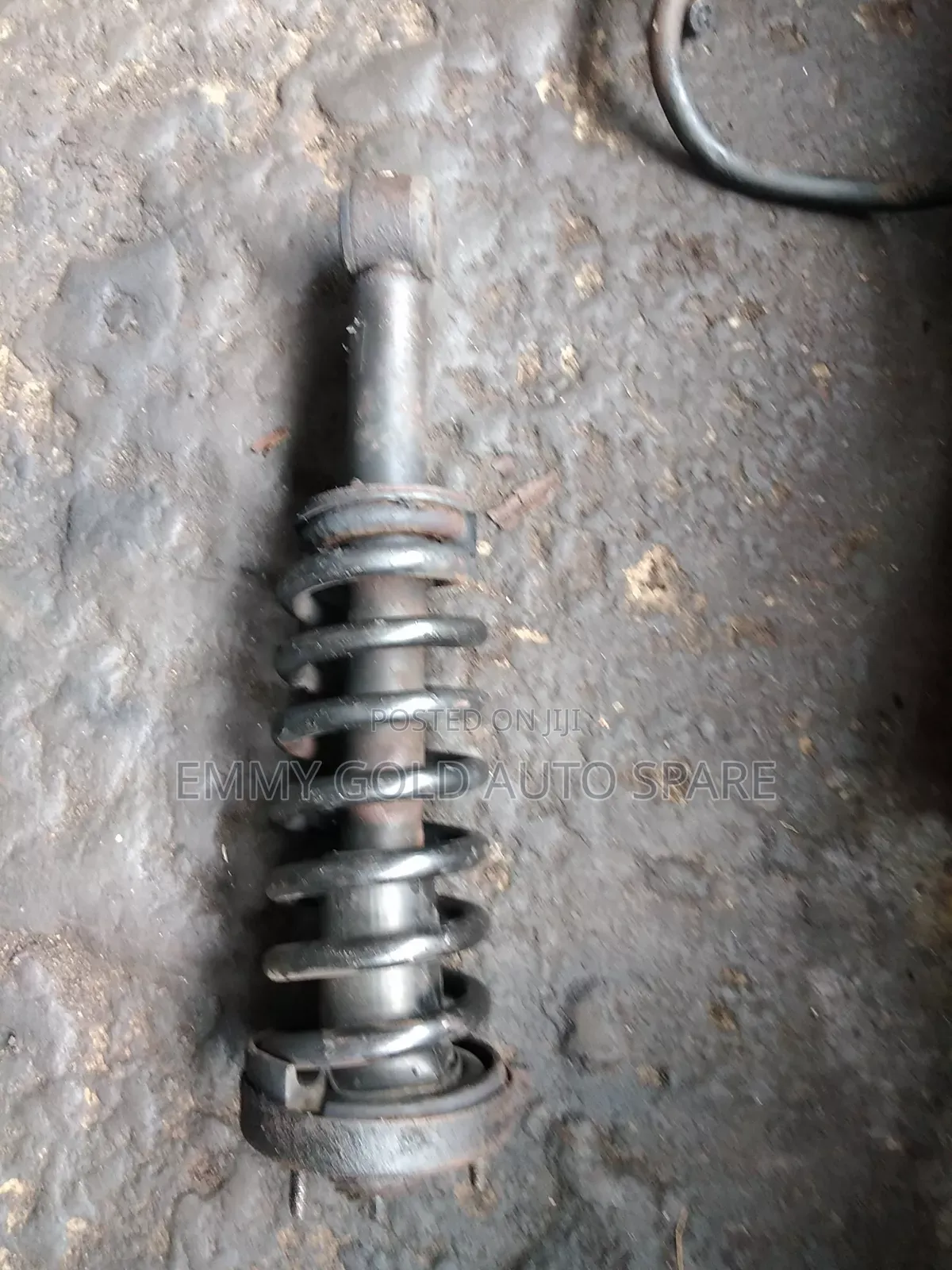 Shock Absorber F150 Available in All Types