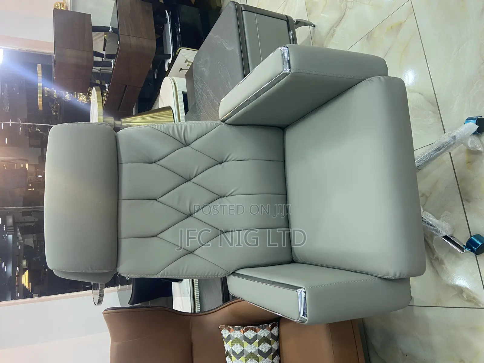 Exquisite Executive Office Chair
