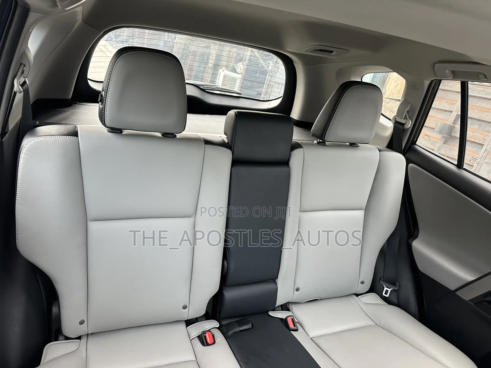 Toyota RAV4 Limited AWD (2.5L 4cyl 6A) 2017 Blue