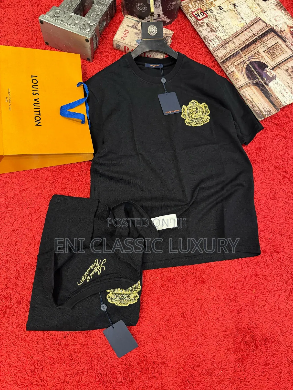 Super High Quality Luxury Round Neck Louis Vuitton
