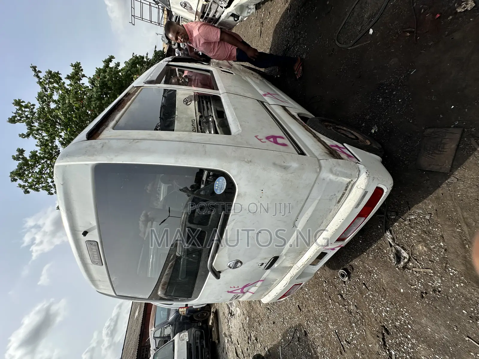 Nissan Clipper 2012 White