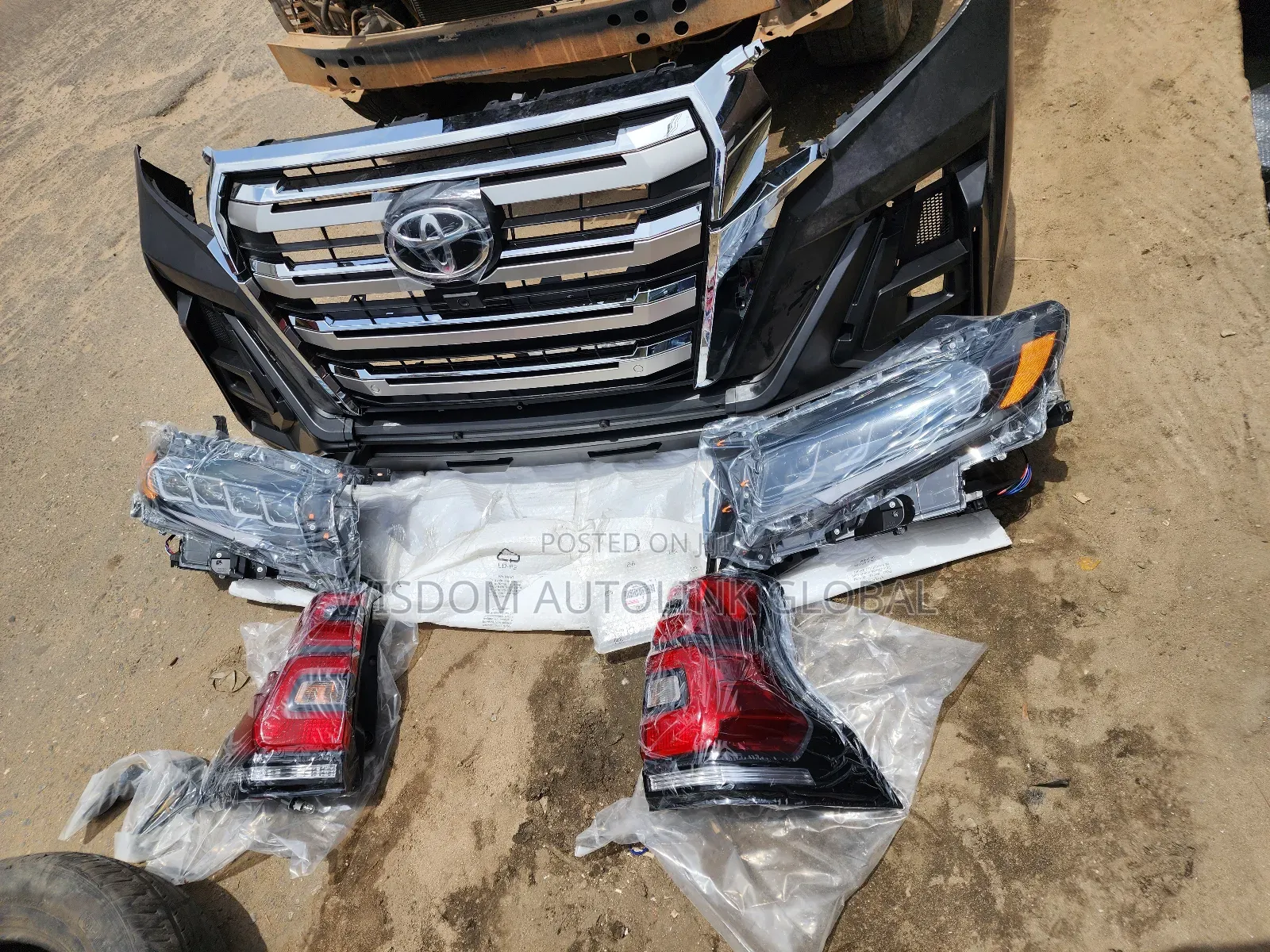 Complete Front Bumper,Headlights and Rearlight Prado 2023/24