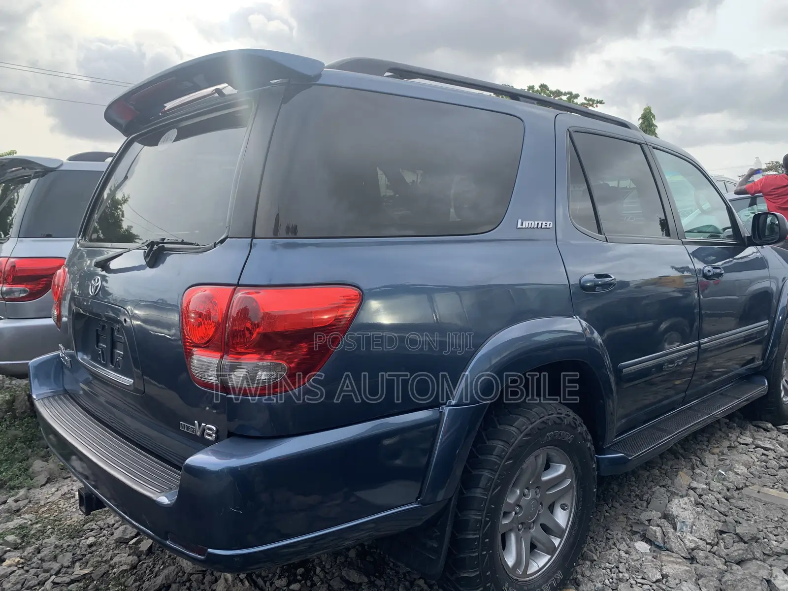 Toyota Sequoia Limited 4dr SUV 4WD (4.7L 8cyl 5A) 2006 Blue