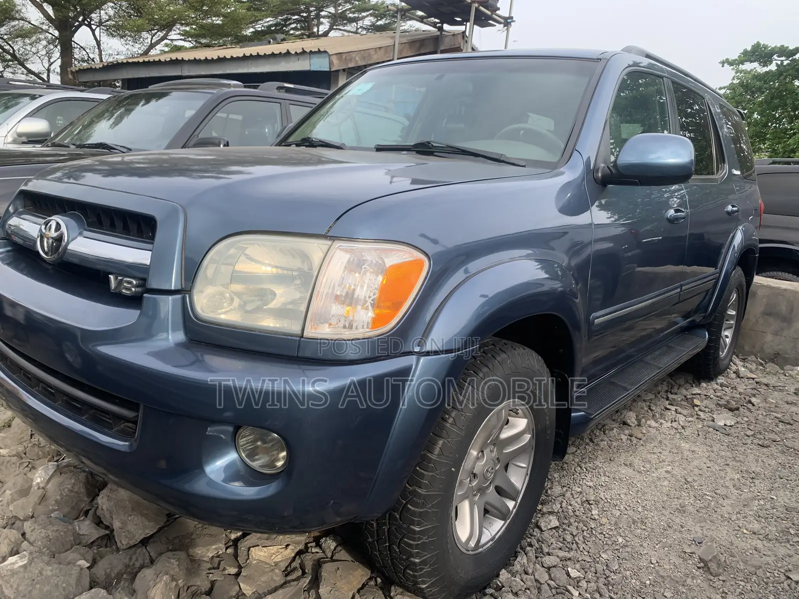 Toyota Sequoia Limited 4dr SUV 4WD (4.7L 8cyl 5A) 2006 Blue