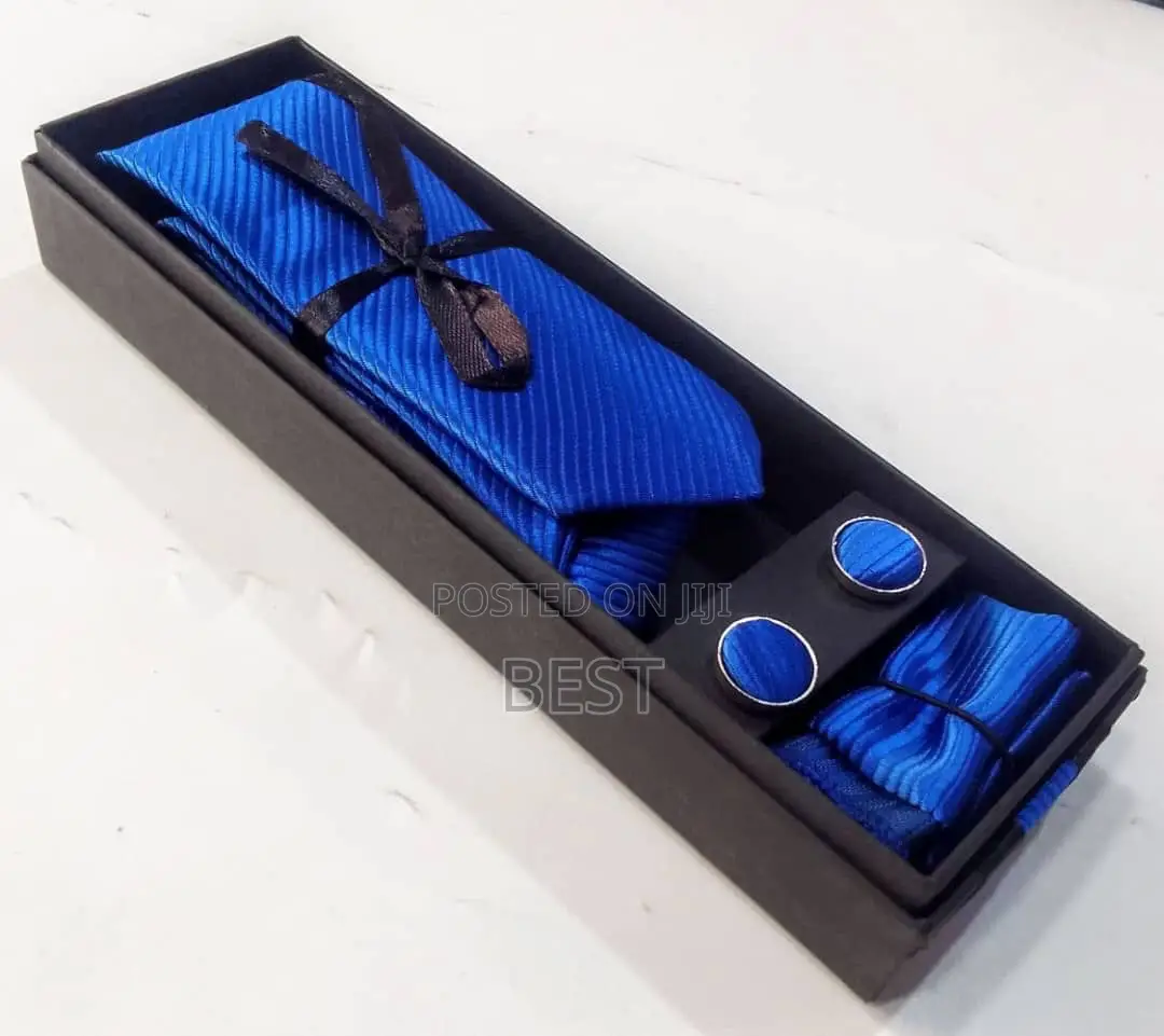 Quality Ties Set With Cufflinks Pocket Square