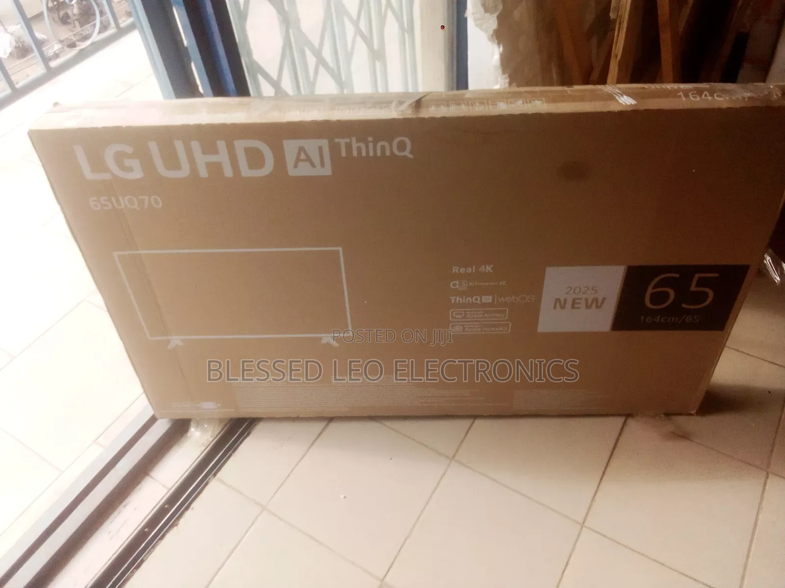65inches Lg Smart Tv 65uq70 Mood