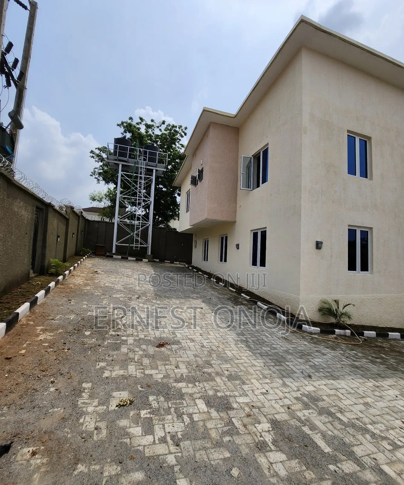 3bdrm Townhouse/Terrace in Apo By Legislative, Zone B for sale