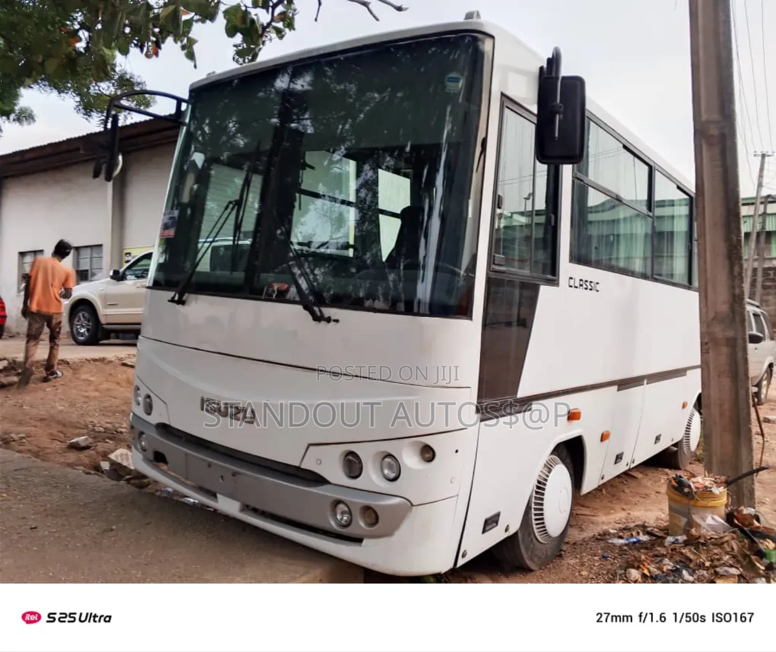 Isuzu Executive Bus 2017 White