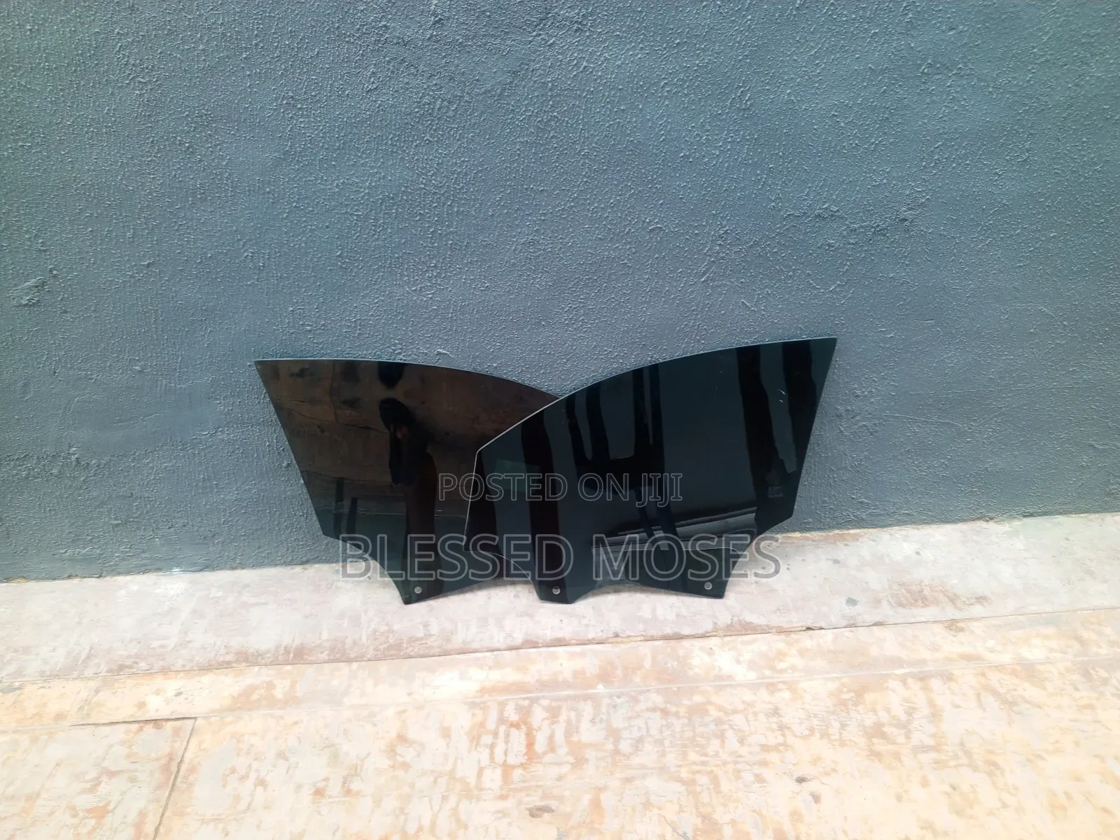 Gle 53 Couple Front Door Glass Tinted