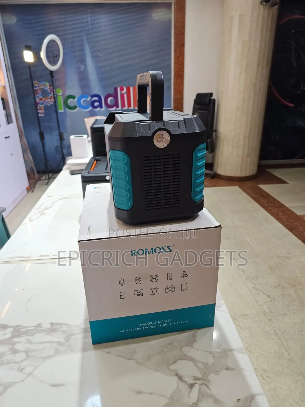 Romoss Rs500 Power Station
