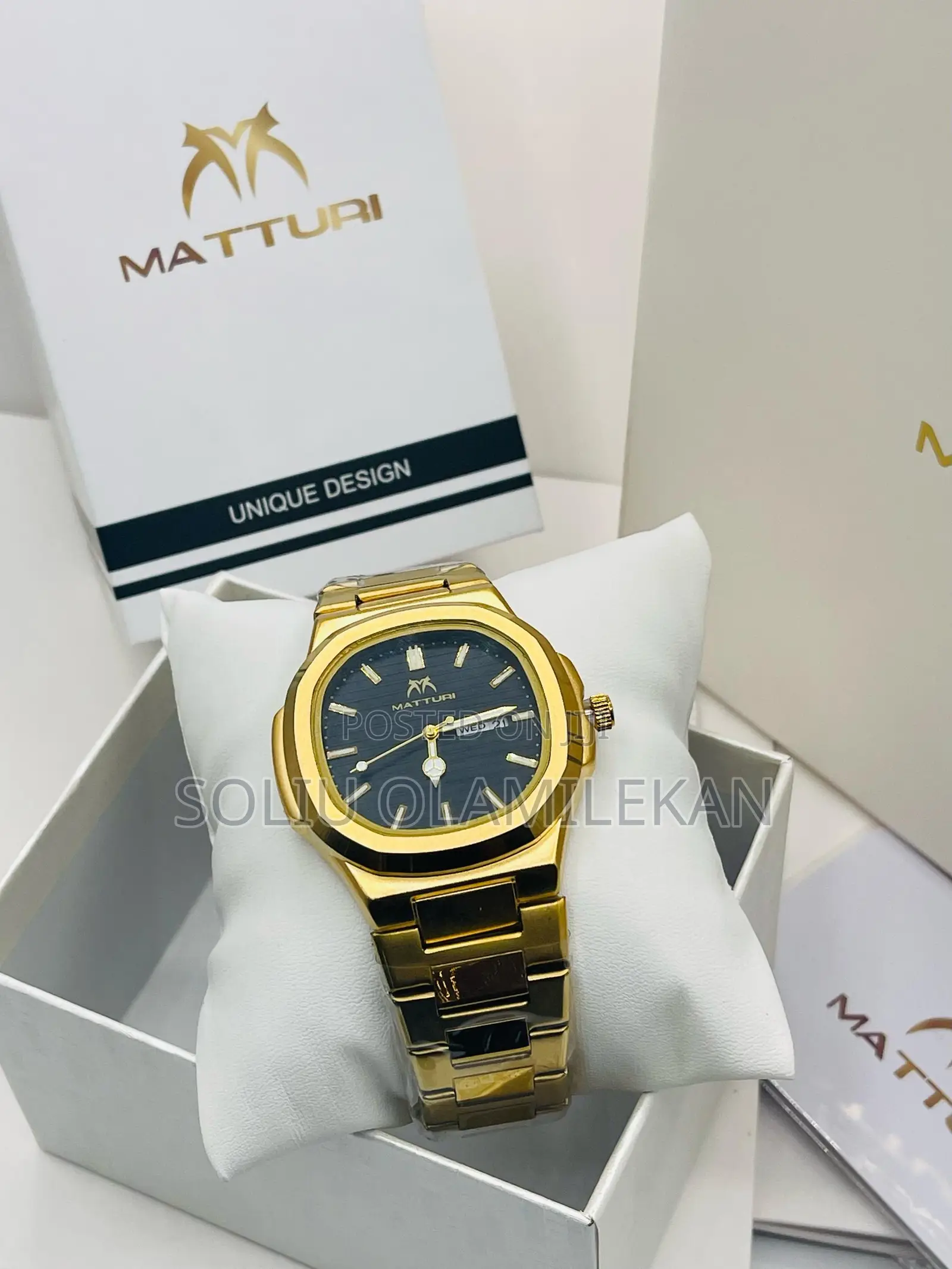 Maturri Waterproof Chain Wristwatch