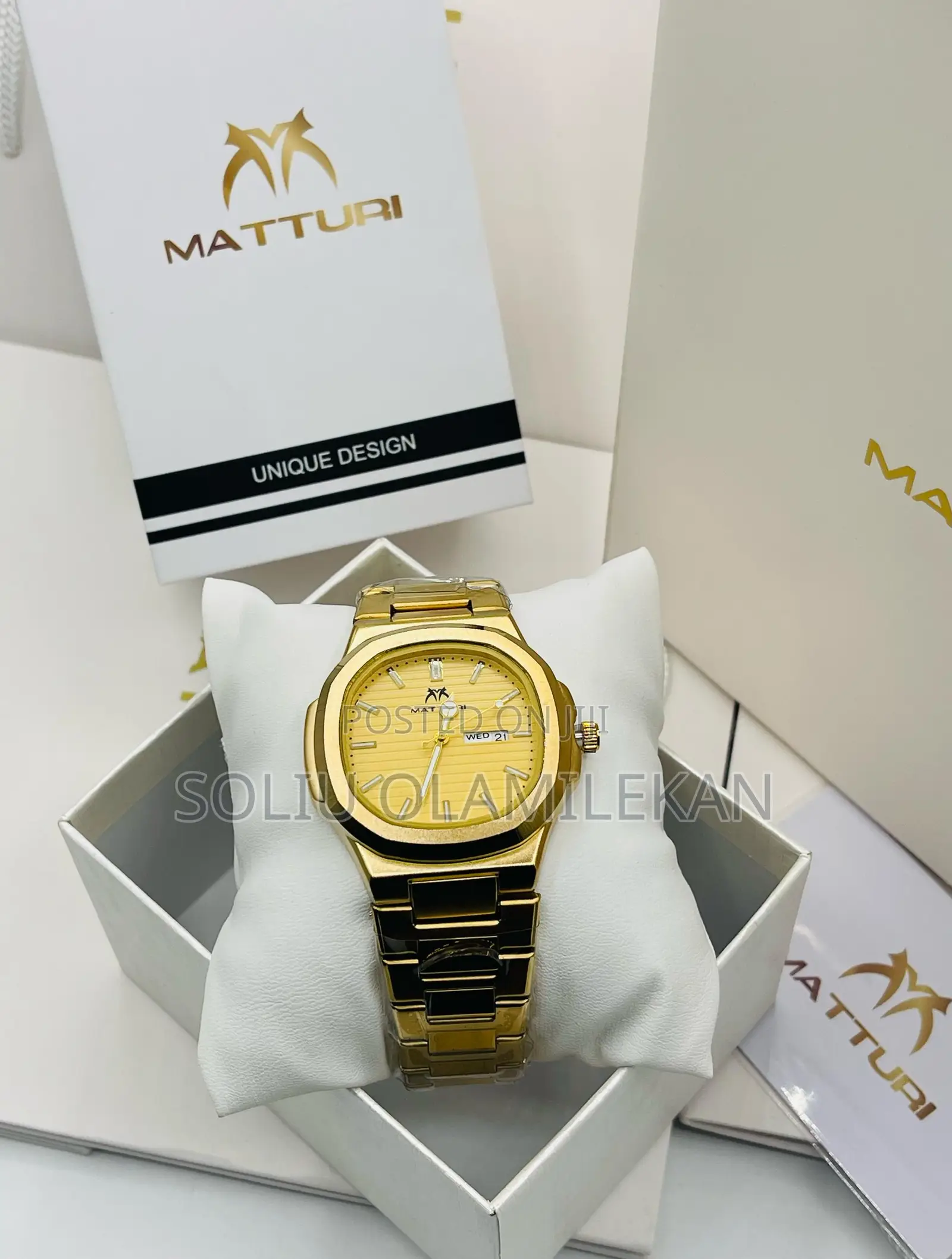 Maturri Waterproof Chain Wristwatch