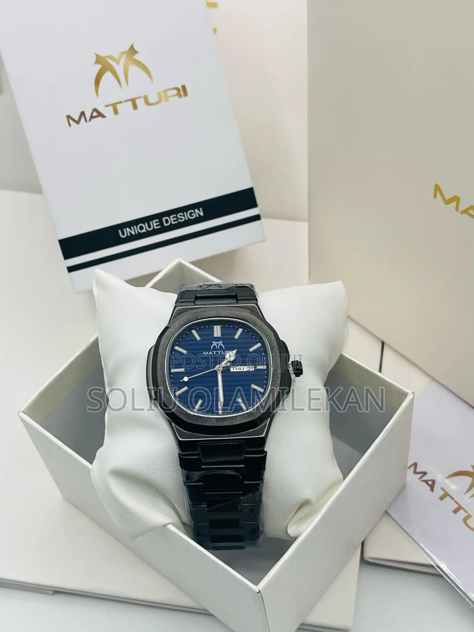 Maturri Waterproof Chain Wristwatch