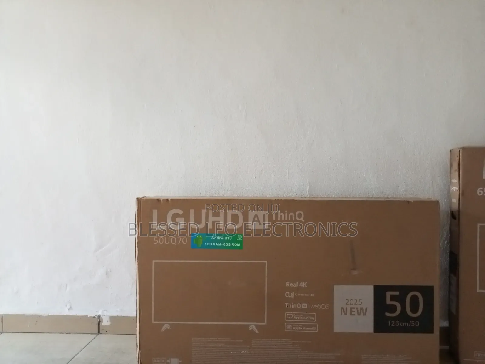 50 Inches With Inbuld Bluetooth Netflix Wifi Facebook Googl