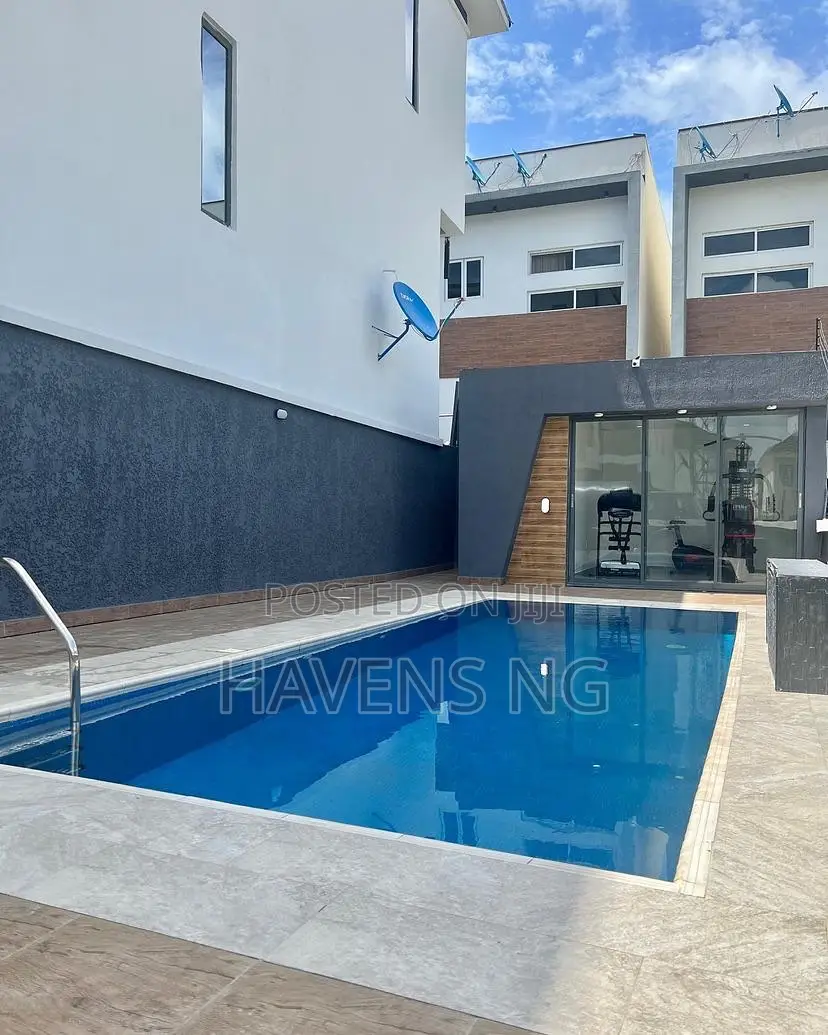 4-Bedroom Apartment With Ps5 and Snooker