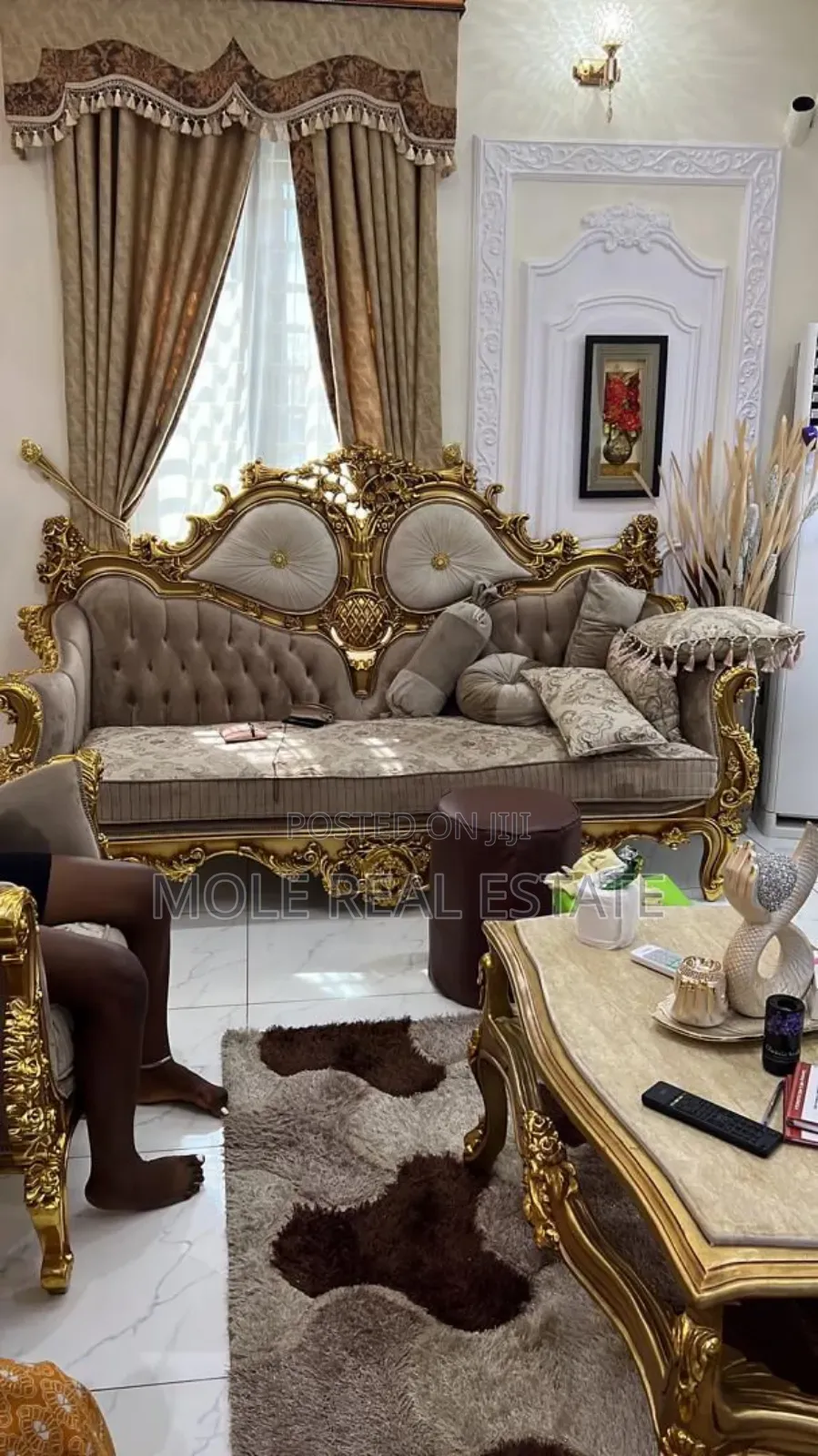 Furnished 4bdrm Duplex in Alade Market Axis, Ikeja for sale