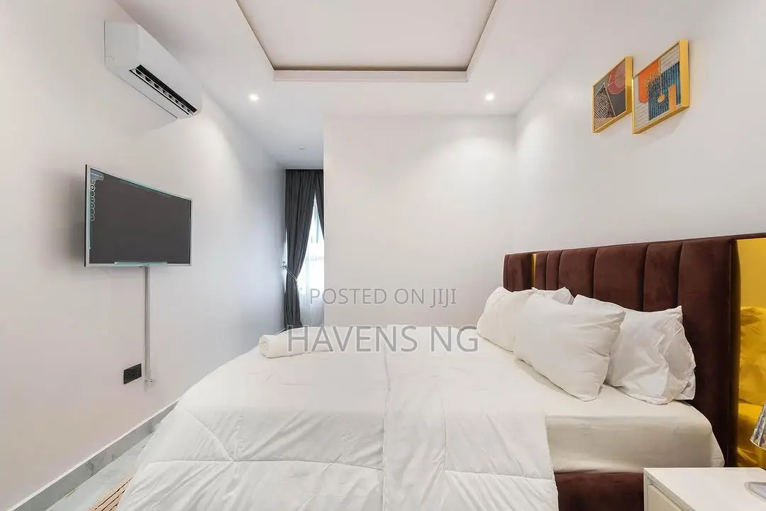 Modern 2-bedroom Maisonette With Top-notch Amenities.