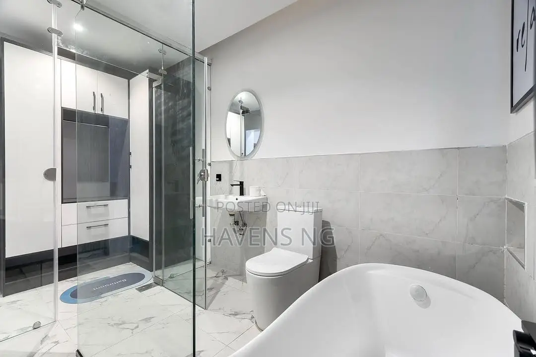 Modern 2-bedroom Maisonette With Top-notch Amenities.