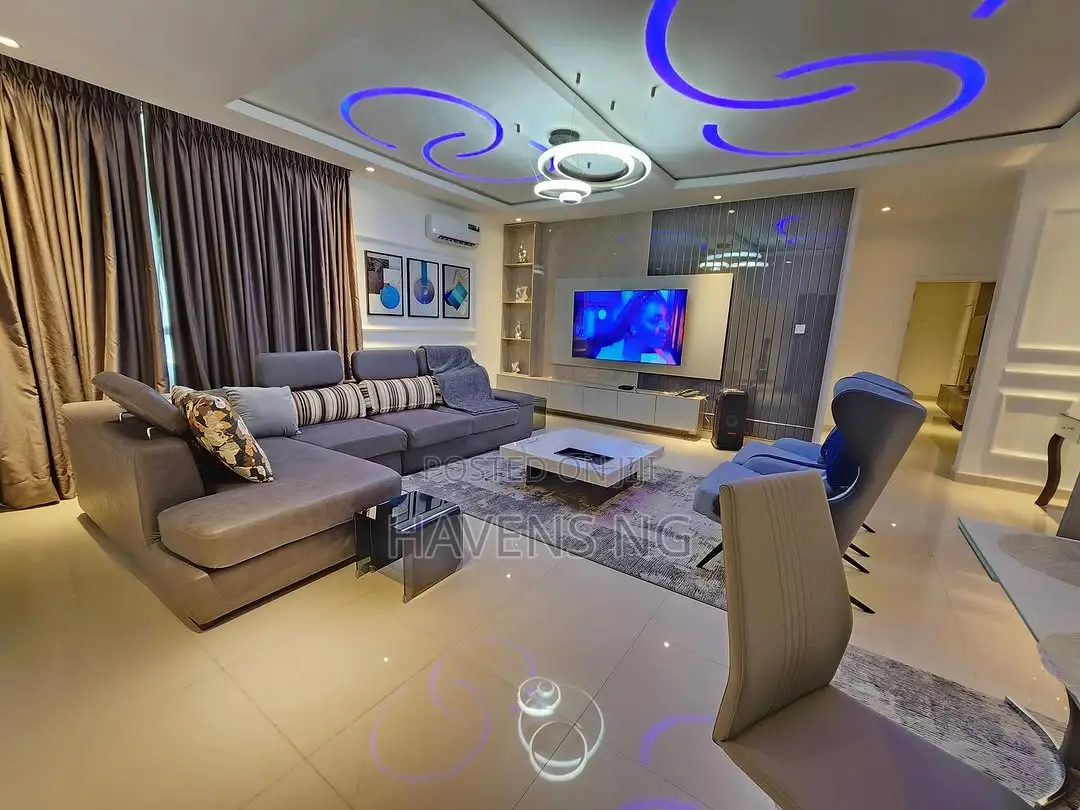 Luxury 3-Bedroom Penthouse Apartment