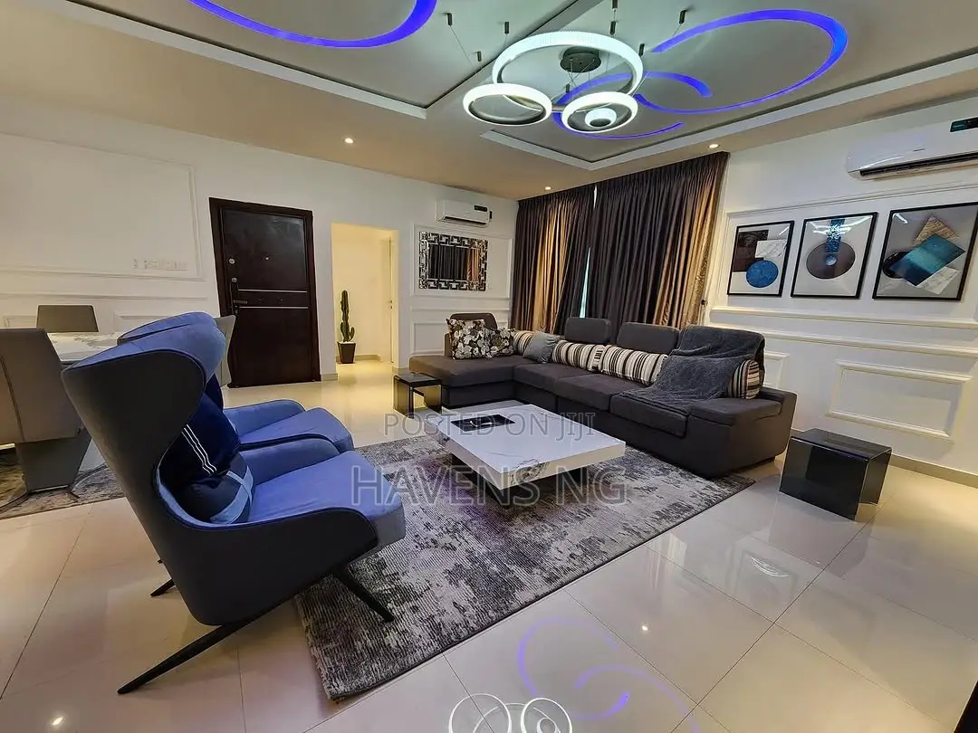 Luxury 3-Bedroom Penthouse Apartment