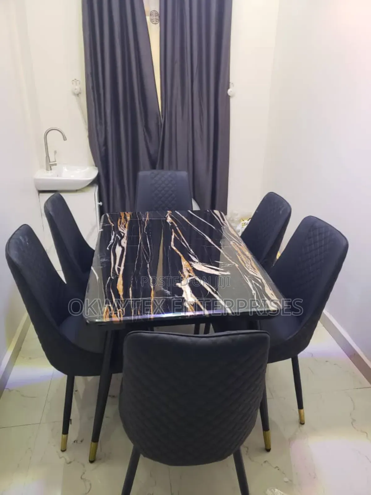 By 6 Seaters Imported Dinning Set Up