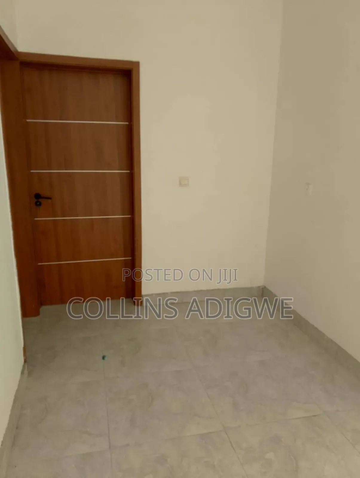2bdrm Apartment in Gated Estate Ogombo for rent