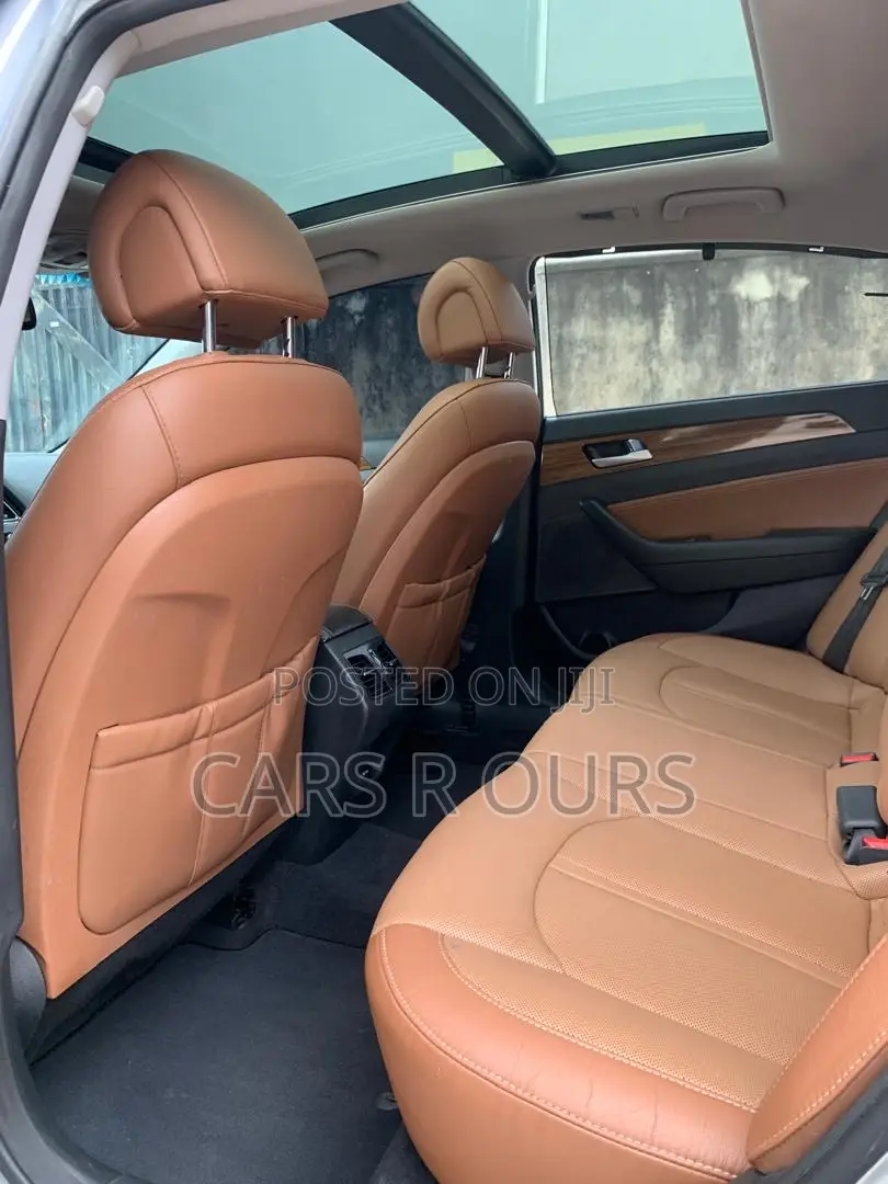 Hyundai Sonata Limited w/Brown Leather 4dr Sedan (2.4L 4cyl 6A) 2015