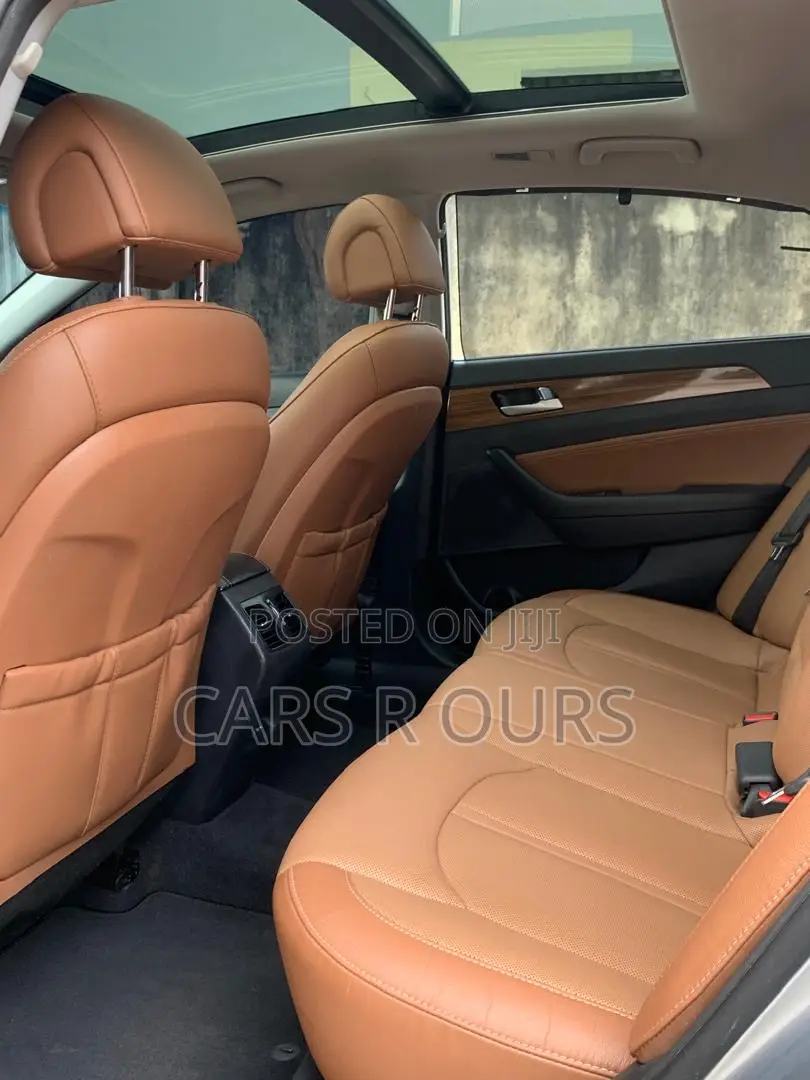 Hyundai Sonata Limited w/Brown Leather 4dr Sedan (2.4L 4cyl 6A) 2015