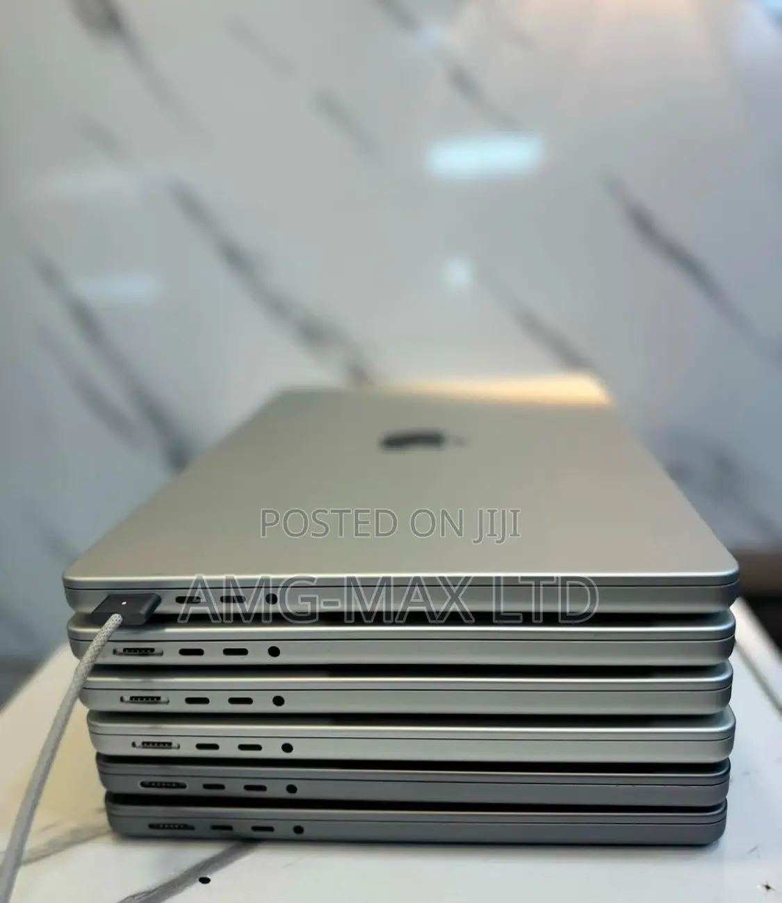Laptop Apple MacBook Pro 18GB Apple M3 Pro SSD 512GB