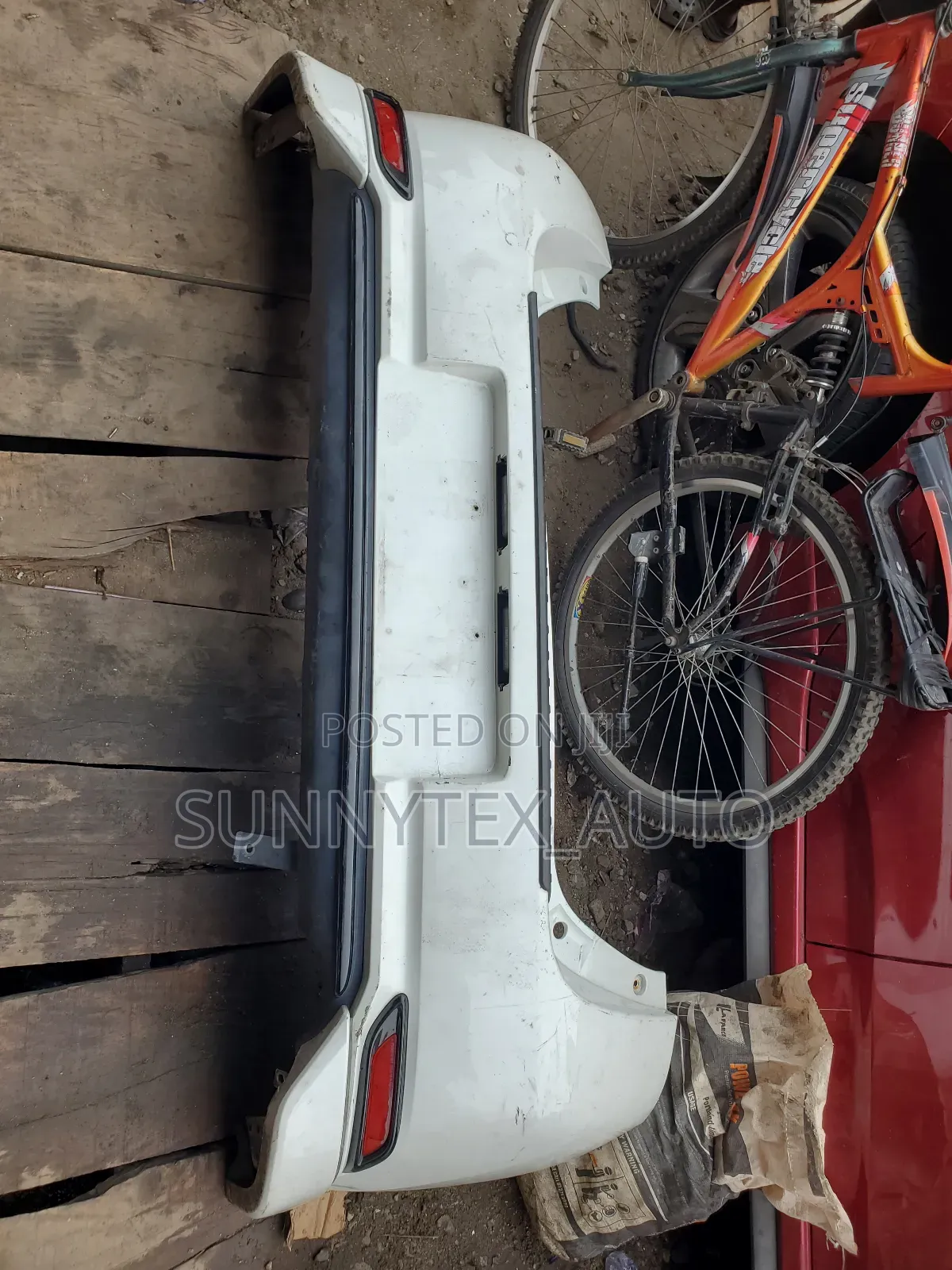 Complete Back Bumper Toyota Im