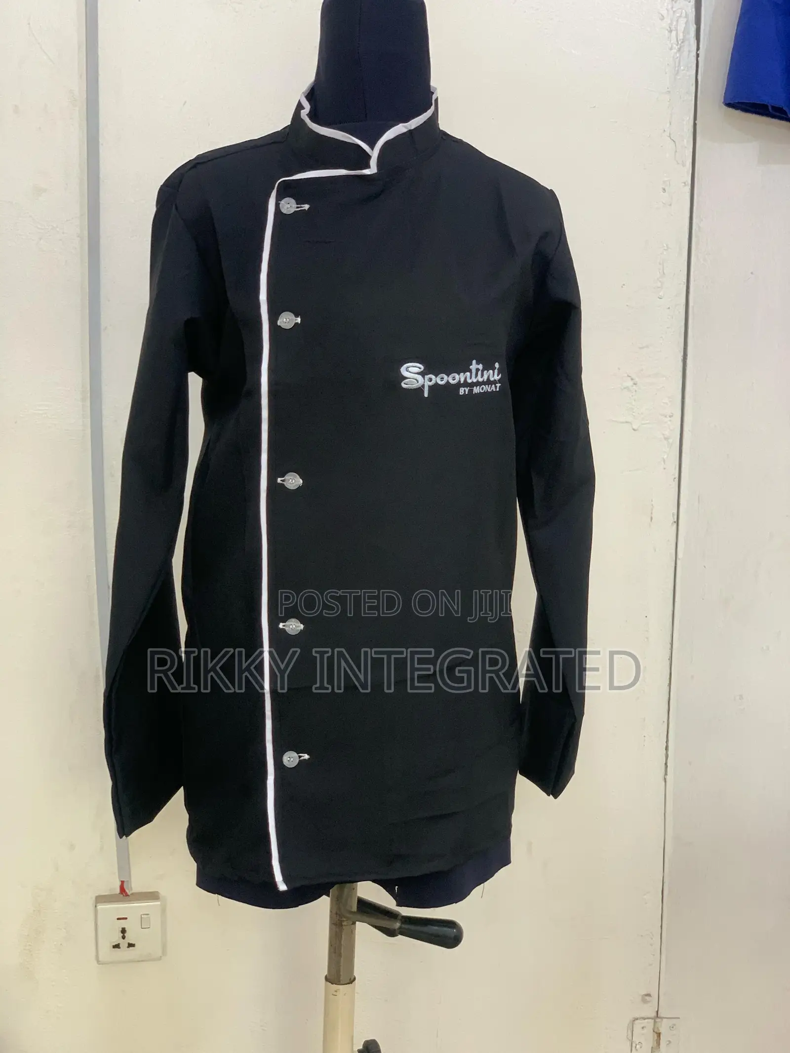 Security, Scrubs and Chef Uniforms – Made to Last!