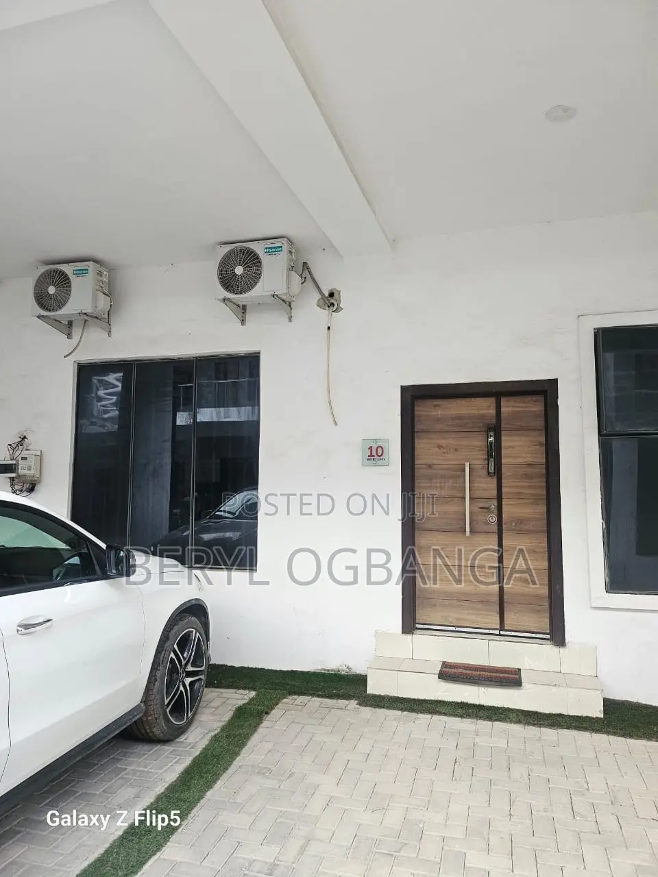 Monthly Room Per Month With Pool and Wi-Fi