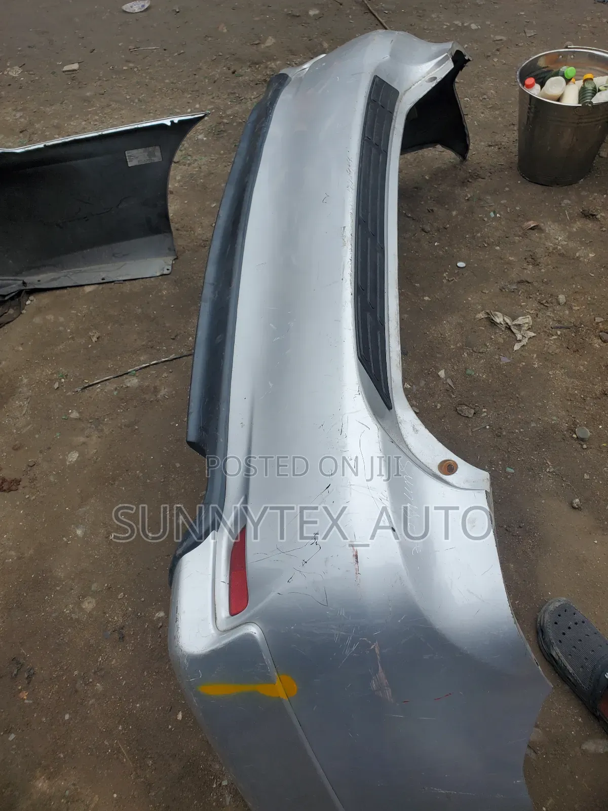 Back Bumper Corolla 2011-2012 Se