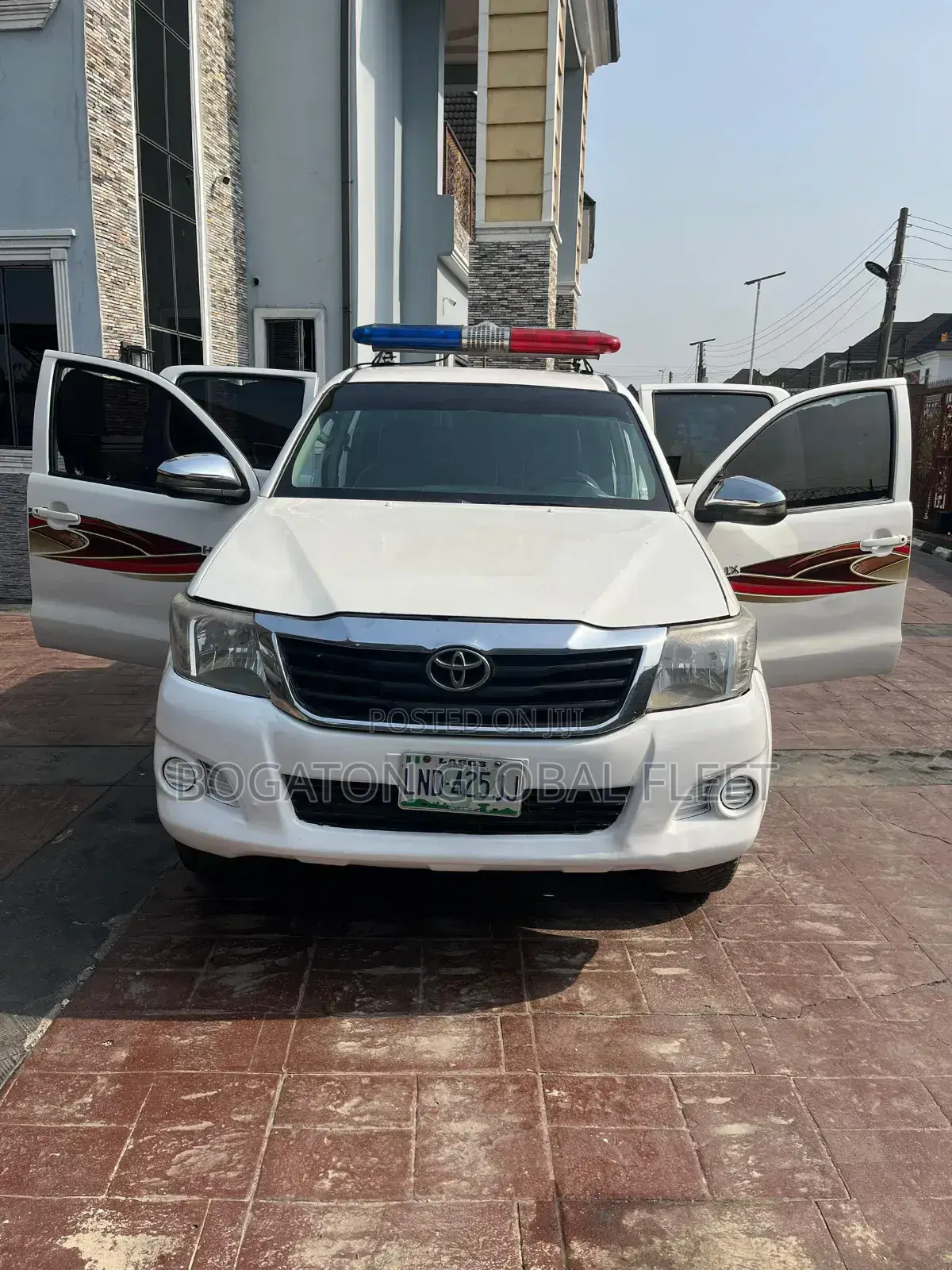2015 Hilux for Rent