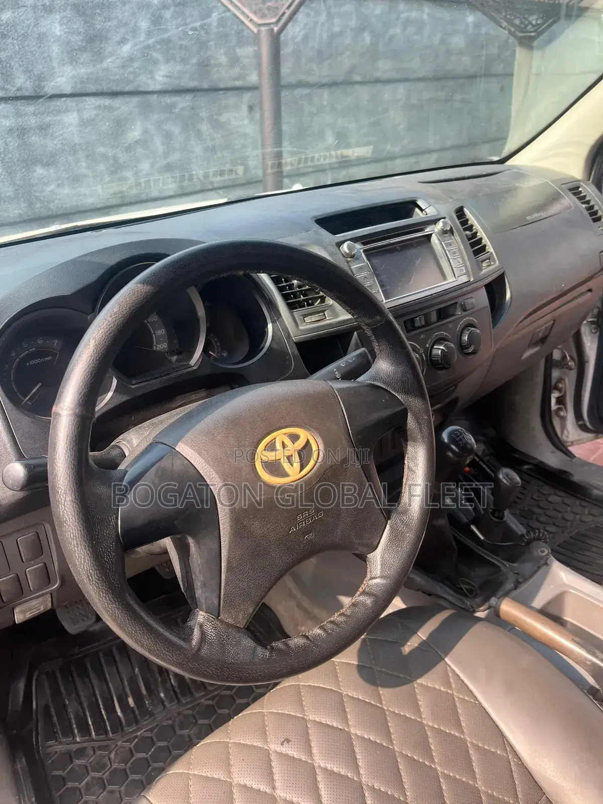 2015 Hilux for Rent