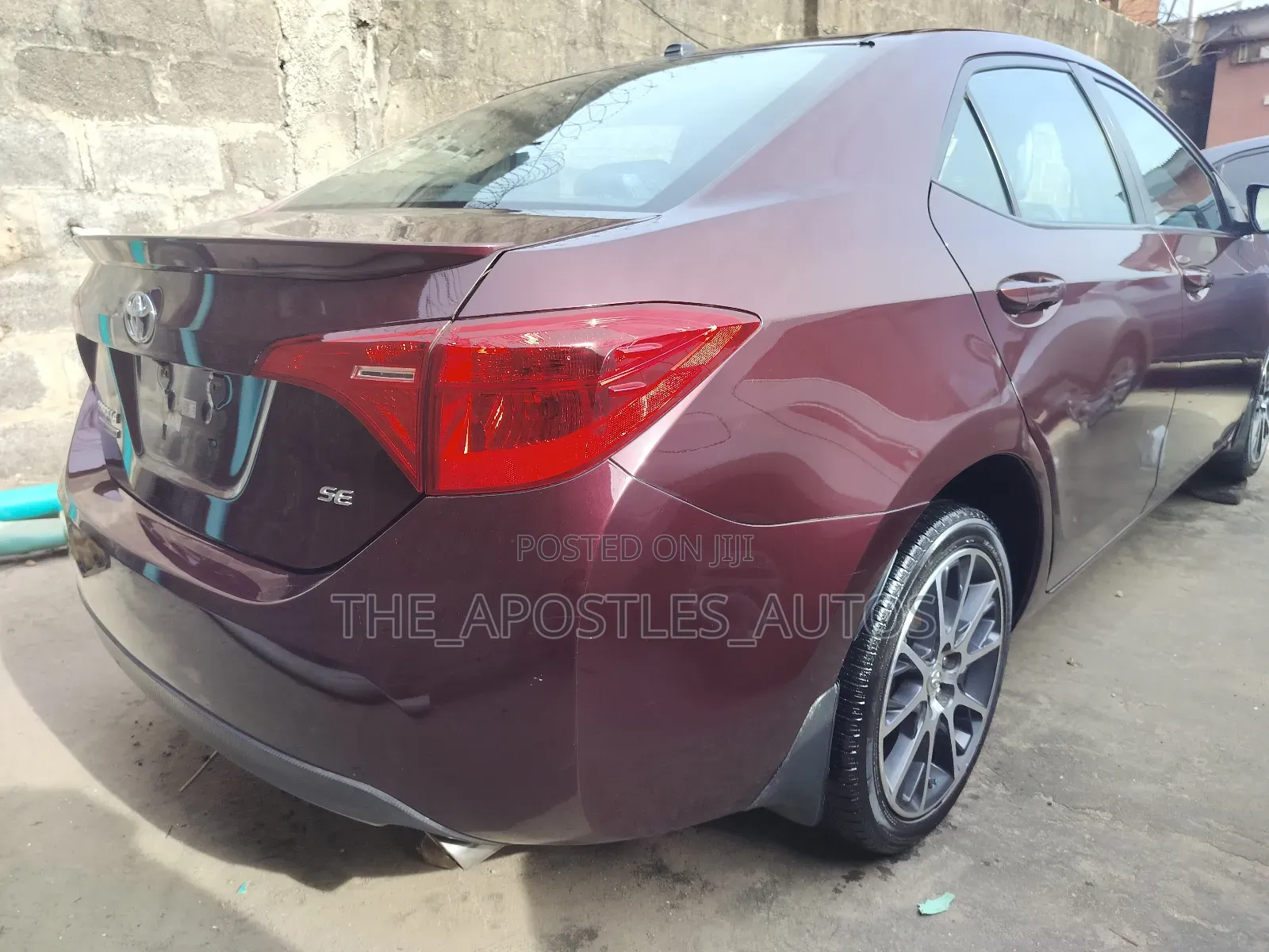 Toyota Corolla SE (1.8L 4cyl 2A) 2018 Burgundy