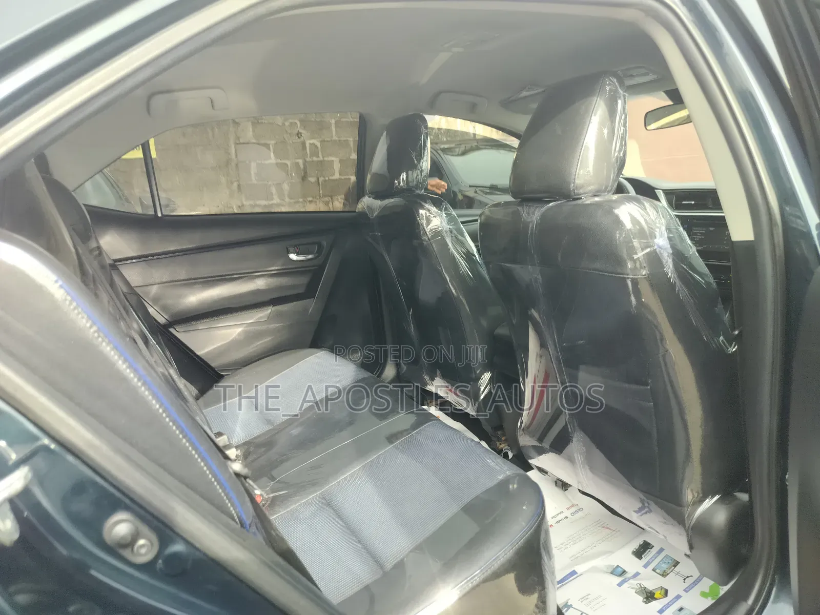 Toyota Corolla SE (1.8L 4cyl 6M) 2019 Blue