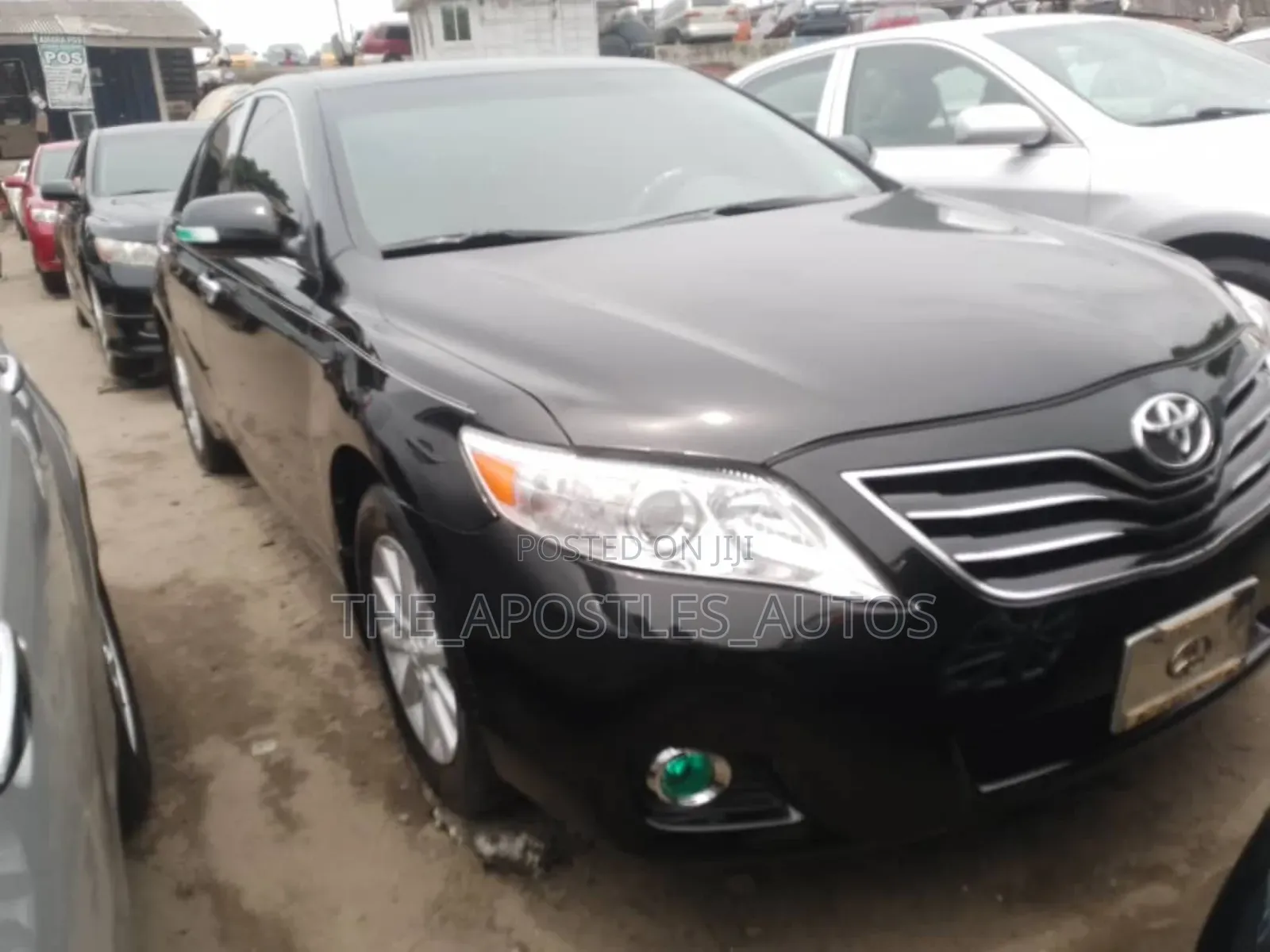 Toyota Camry XLE V6 4dr Sedan (3.5L 6cyl 6A) 2011 Black
